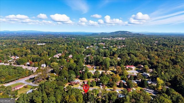 2864 Saint Andrews Way NE, Marietta, GA 30062