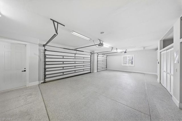 8620 Glenlyon CT, Fort Myers, FL 33912