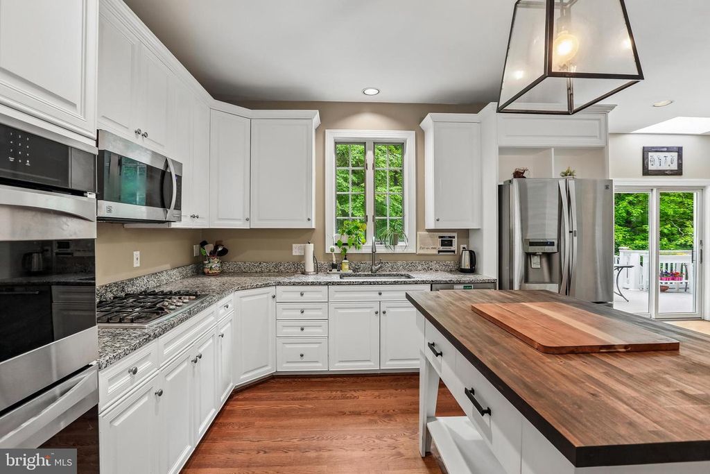 Image 19 of property listing at 11099 HIDDEN TRAIL DR, Owings Mills, MD 21117