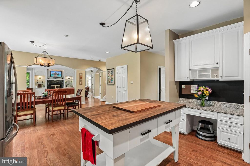 Image 20 of property listing at 11099 HIDDEN TRAIL DR, Owings Mills, MD 21117