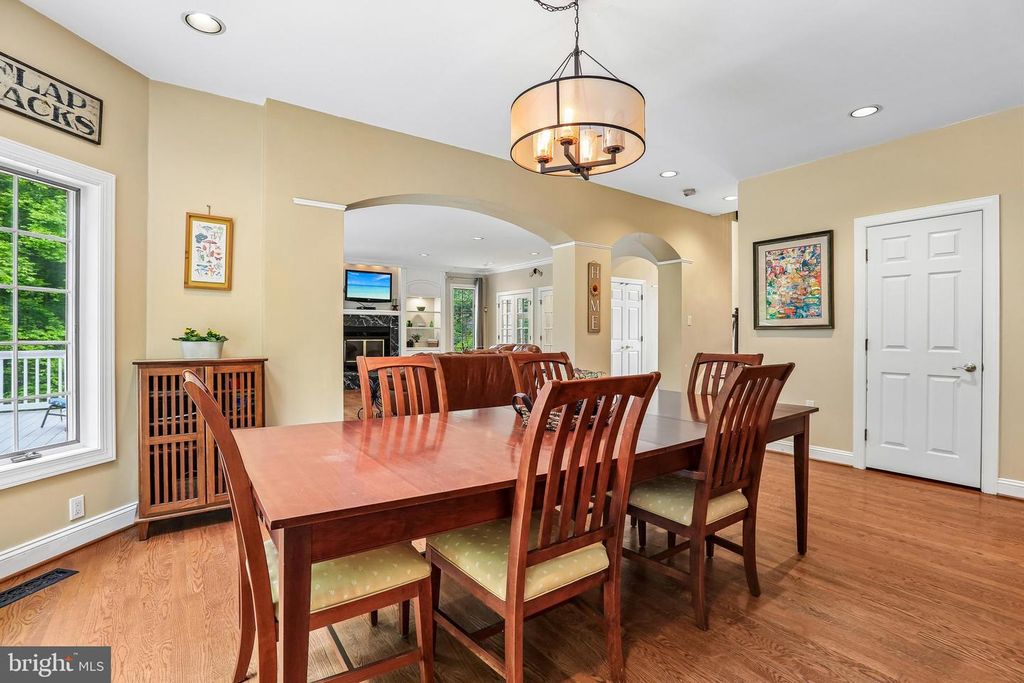 Image 23 of property listing at 11099 HIDDEN TRAIL DR, Owings Mills, MD 21117
