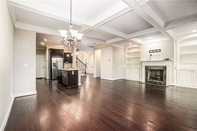 2269 W Village Lane SE, Smyrna, GA 30080