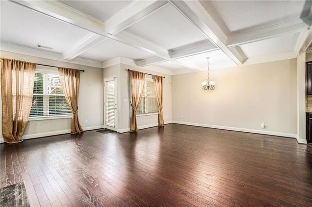 2269 W Village Lane SE, Smyrna, GA 30080