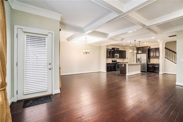 2269 W Village Lane SE, Smyrna, GA 30080