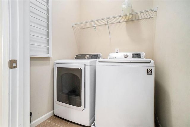 2269 W Village Lane SE, Smyrna, GA 30080