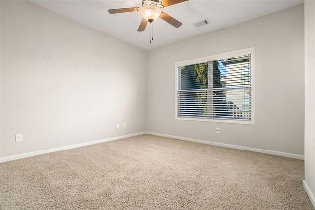 2269 W Village Lane SE, Smyrna, GA 30080