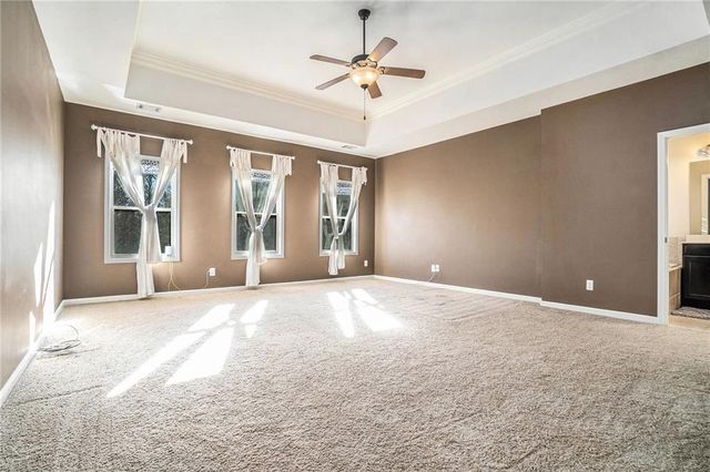 2269 W Village Lane SE, Smyrna, GA 30080