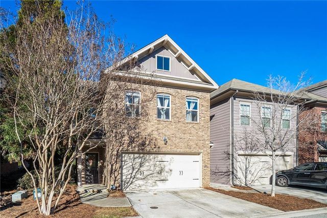 2269 W Village Lane SE, Smyrna, GA 30080