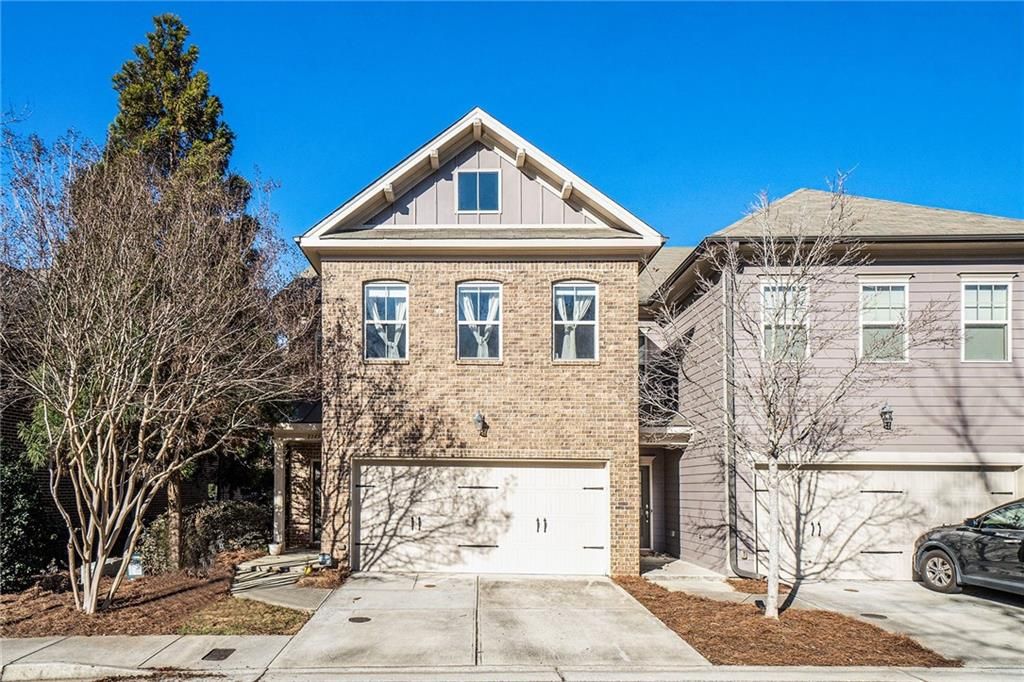 2269 W Village Lane SE, Smyrna, GA 30080