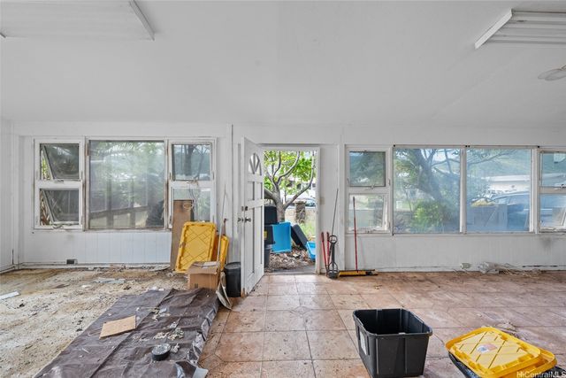 791 Aipo Street, Honolulu, HI 96825