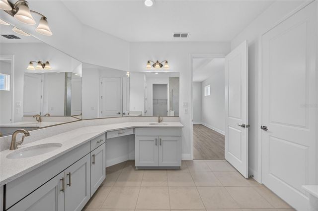 10202 SW 84TH STREET ROAD, Ocala, FL 34481