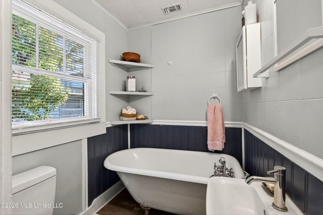 1820 19th Avenue, Gulfport, MS 39501