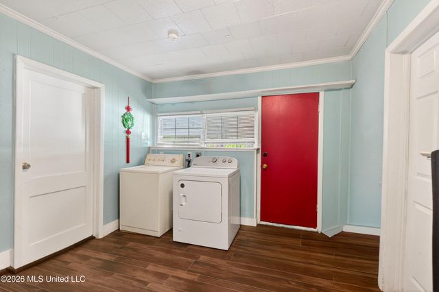 1820 19th Avenue, Gulfport, MS 39501