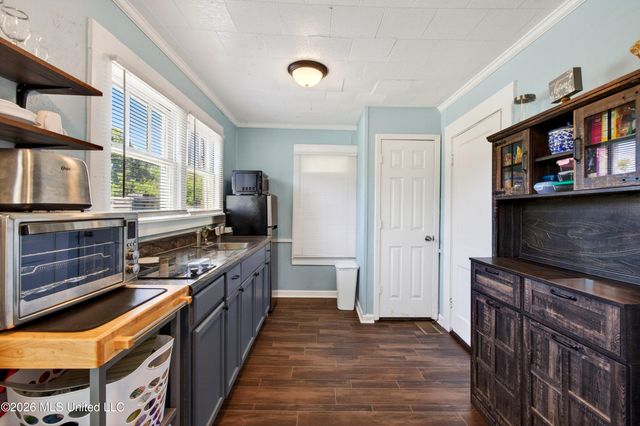 1820 19th Avenue, Gulfport, MS 39501