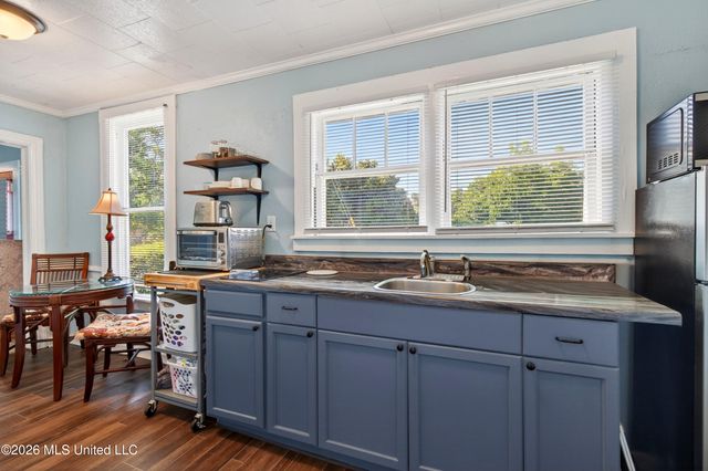 1820 19th Avenue, Gulfport, MS 39501