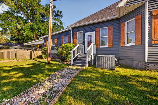 1820 19th Avenue, Gulfport, MS 39501