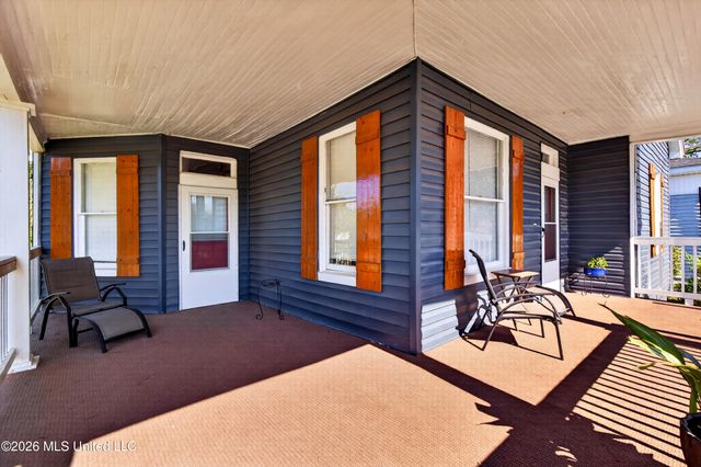 1820 19th Avenue, Gulfport, MS 39501
