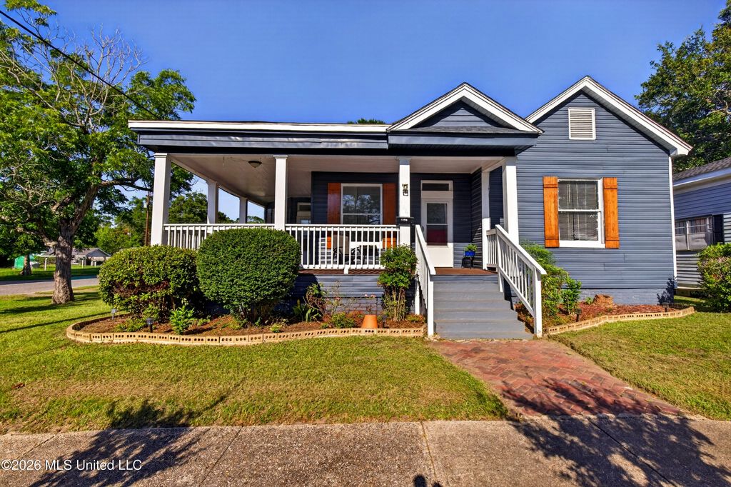 1820 19th Avenue, Gulfport, MS 39501