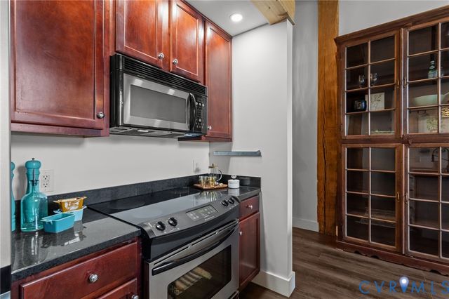 815 Porter St Unit#U202, Richmond, VA 23224