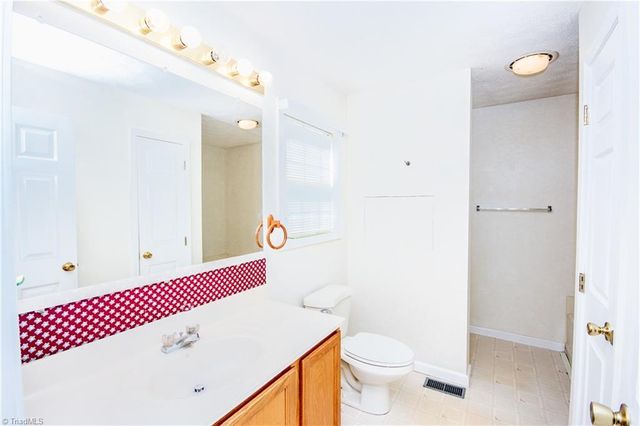 311 Fletcher Road, Union Grove, NC 28689