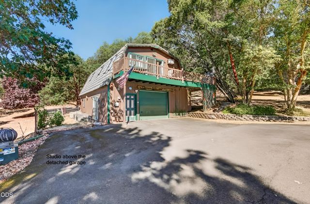 400 Morton Way, Jacksonville, OR 97530