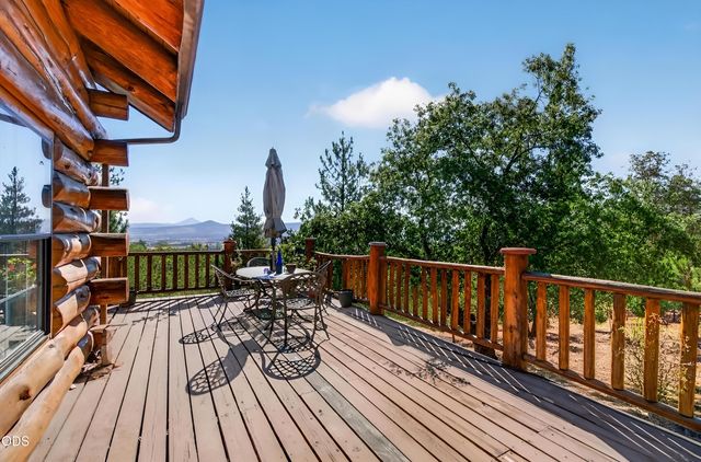 400 Morton Way, Jacksonville, OR 97530