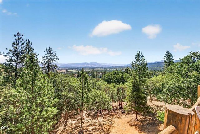 400 Morton Way, Jacksonville, OR 97530