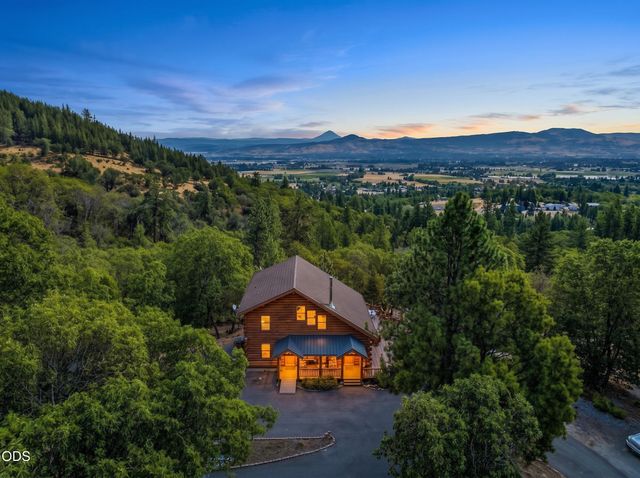 400 Morton Way, Jacksonville, OR 97530