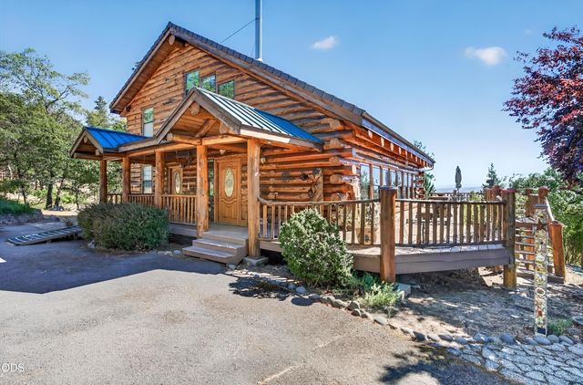 400 Morton Way, Jacksonville, OR 97530