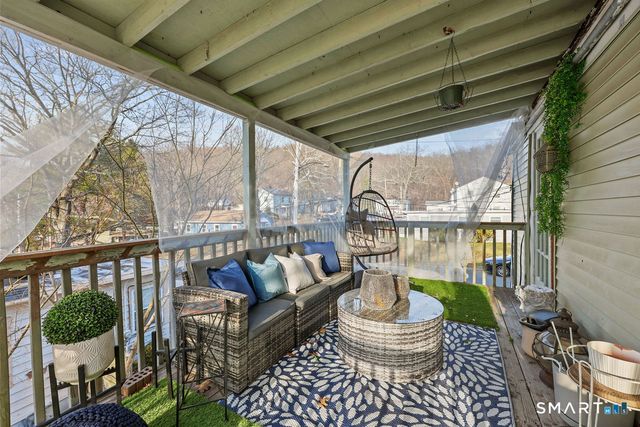 4 Hilltop Road, New Haven, CT 06515