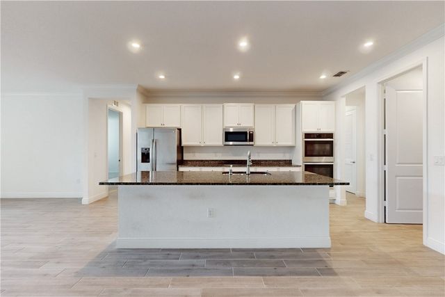 6220 Arcadia Square, Vero Beach, FL 32966