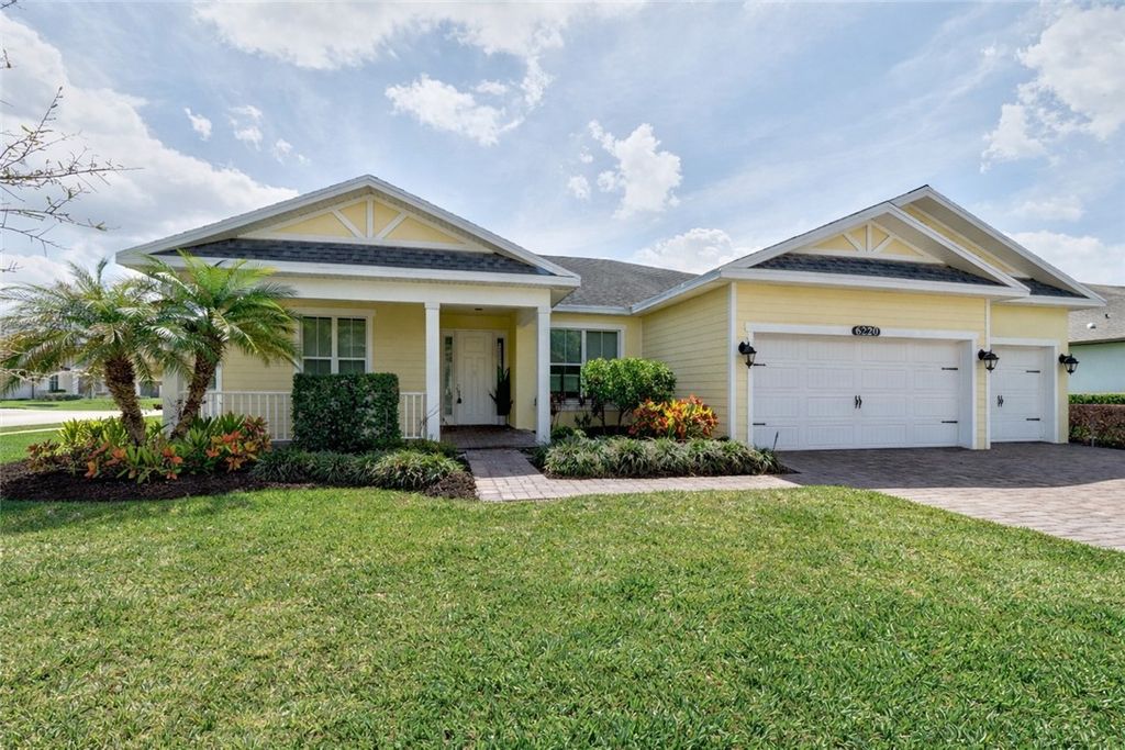 6220 Arcadia Square, Vero Beach, FL 32966