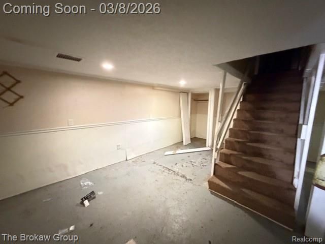 1401 Hillside Drive, Flint Charter Township, MI 48532