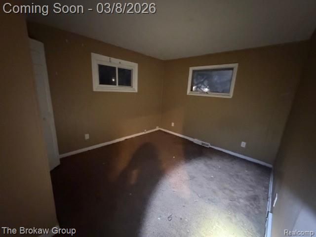 1401 Hillside Drive, Flint Charter Township, MI 48532