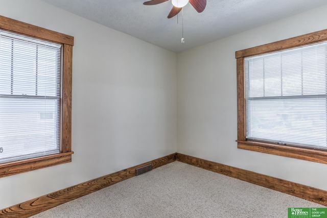 4420 Mayberry Street, Omaha, NE 68105