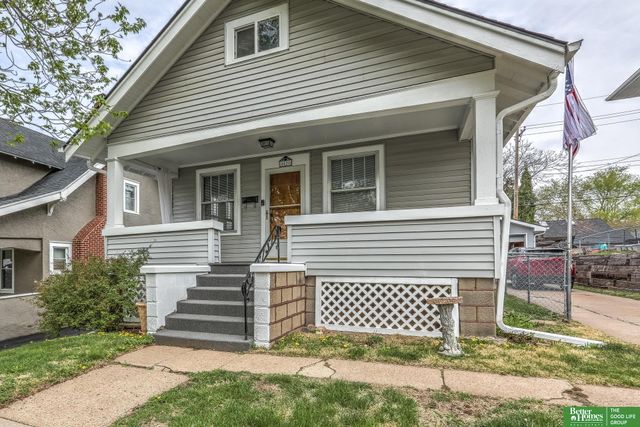 4420 Mayberry Street, Omaha, NE 68105