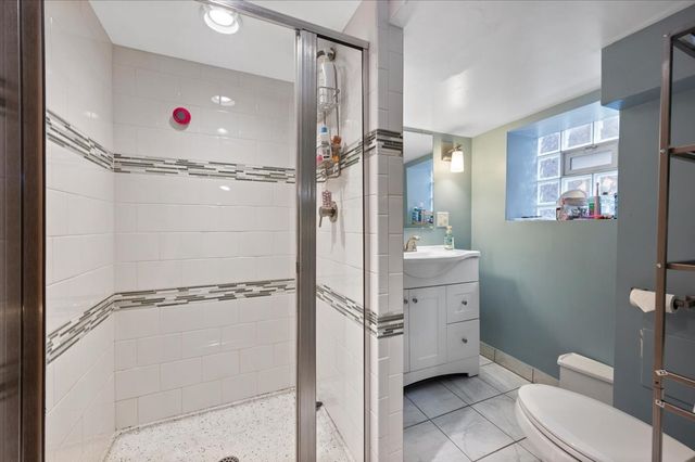 3618 N Bell Avenue, Chicago, IL 60618