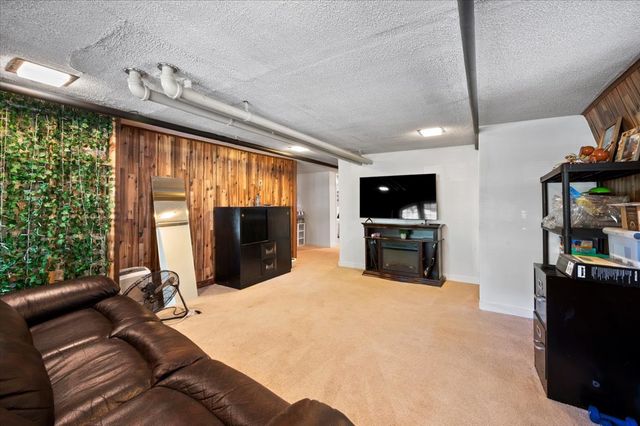 3618 N Bell Avenue, Chicago, IL 60618