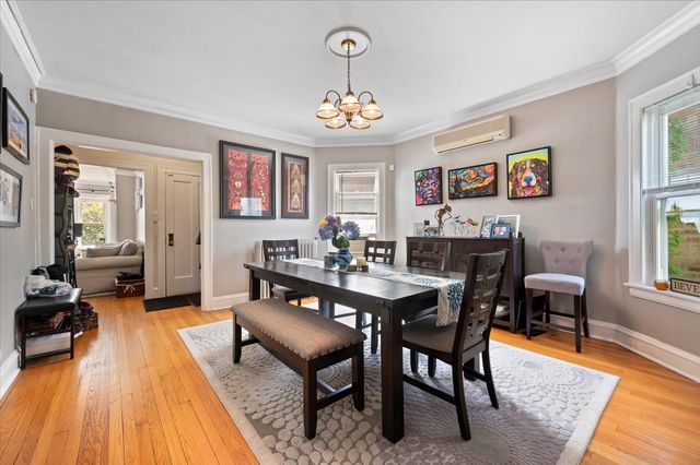 3618 N Bell Avenue, Chicago, IL 60618