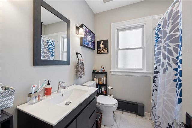 3618 N Bell Avenue, Chicago, IL 60618