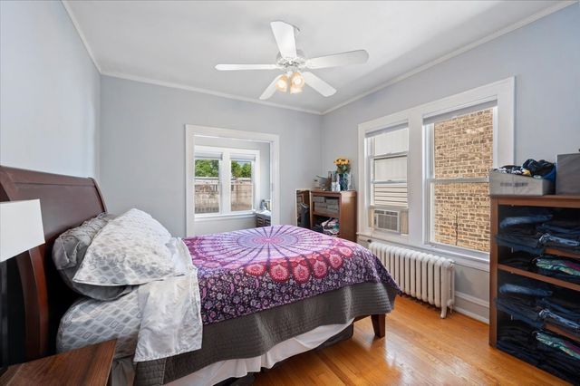 3618 N Bell Avenue, Chicago, IL 60618