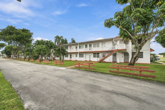 175 NE 203RD Terrace 24, Miami Gardens, FL 33179
