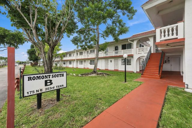 175 NE 203RD Terrace 24, Miami Gardens, FL 33179