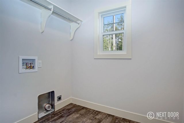 6308 Sturgeon Run, Muskegon, MI 49444