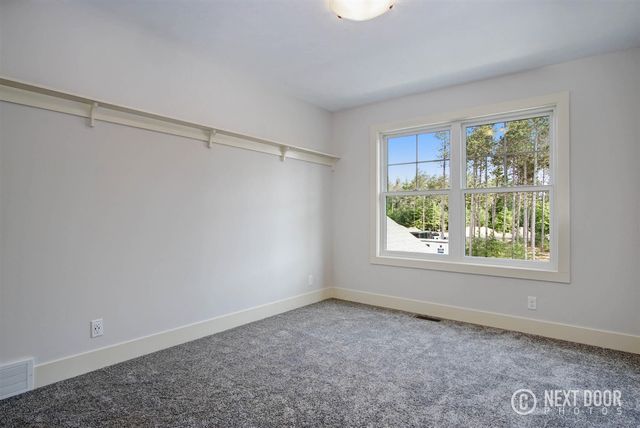 6308 Sturgeon Run, Muskegon, MI 49444