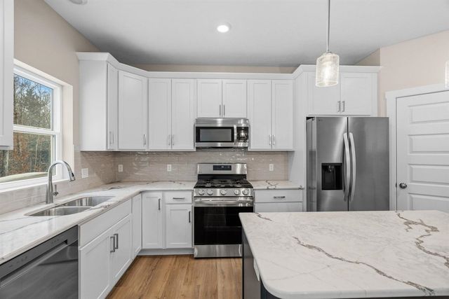 6308 Sturgeon Run, Muskegon, MI 49444