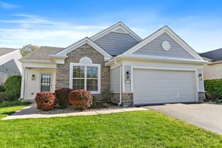 13761 Chestnut Lane, Huntley, IL 60142