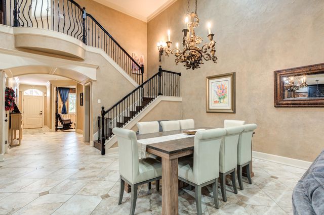 8 Tuscan Villas Circle, Lubbock, TX 79423