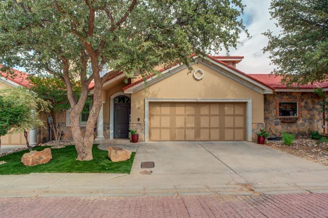 8 Tuscan Villas Circle, Lubbock, TX 79423