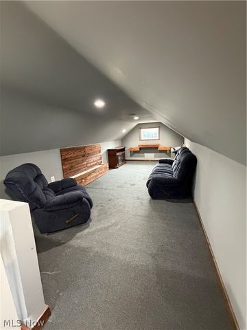 7371 Parma Park Boulevard, Parma, OH 44130